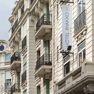 Hotel Byakko, Nice